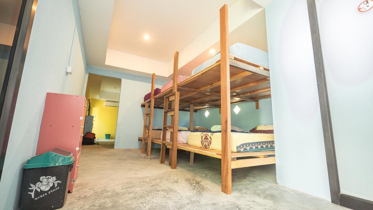 Dancing Elephant Club Hostel Baan Tai