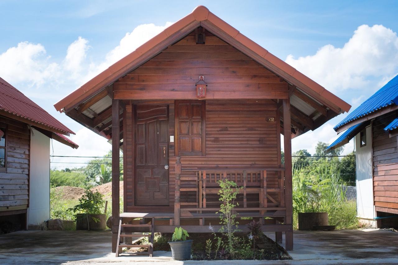 Talad Nam Klong Hae * Hat Yai