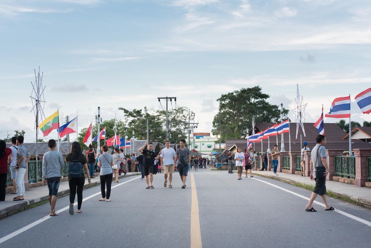 Talad Nam Klong Hae Hat Yai