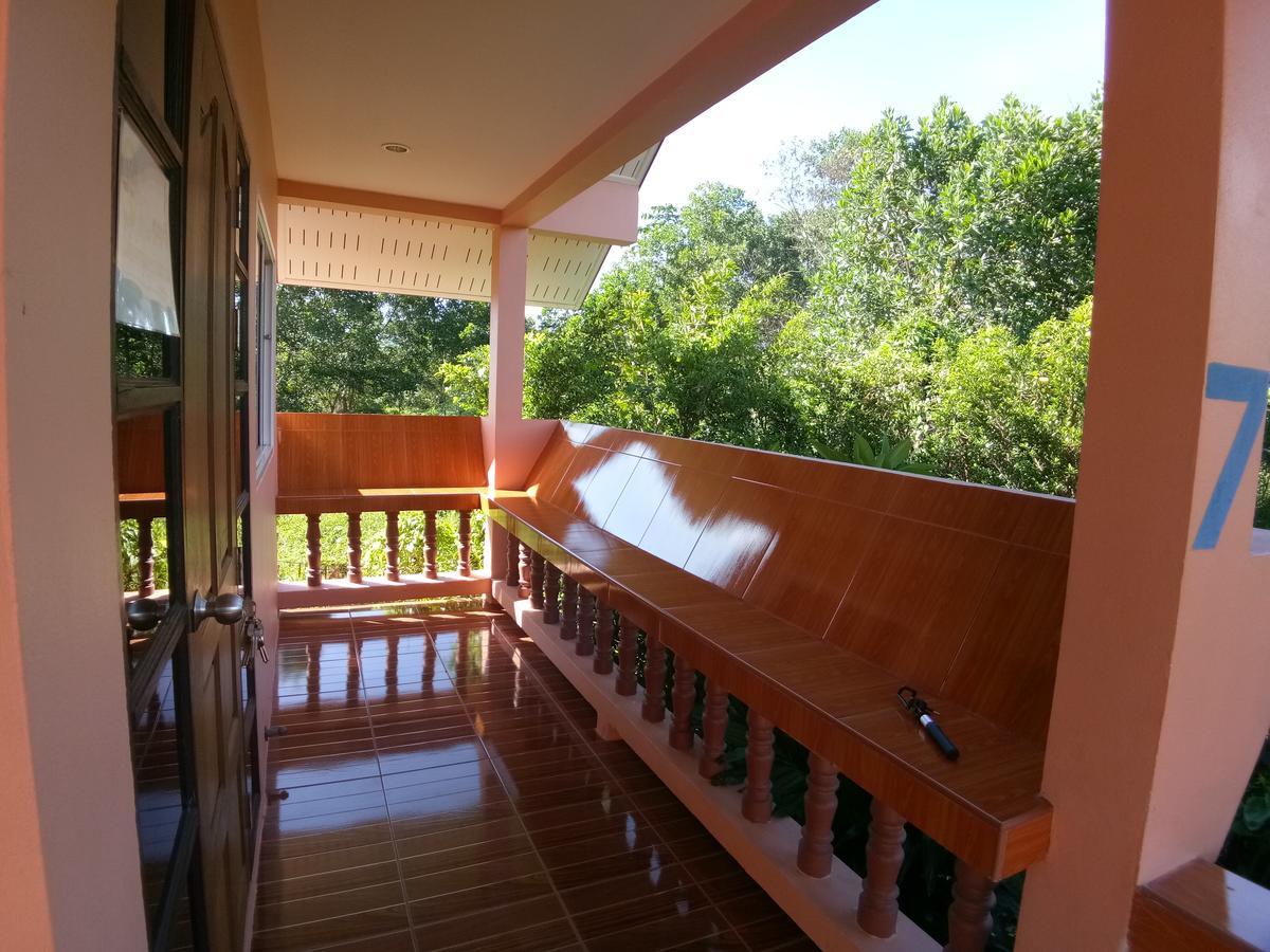 Guest house Baan Mek Lom