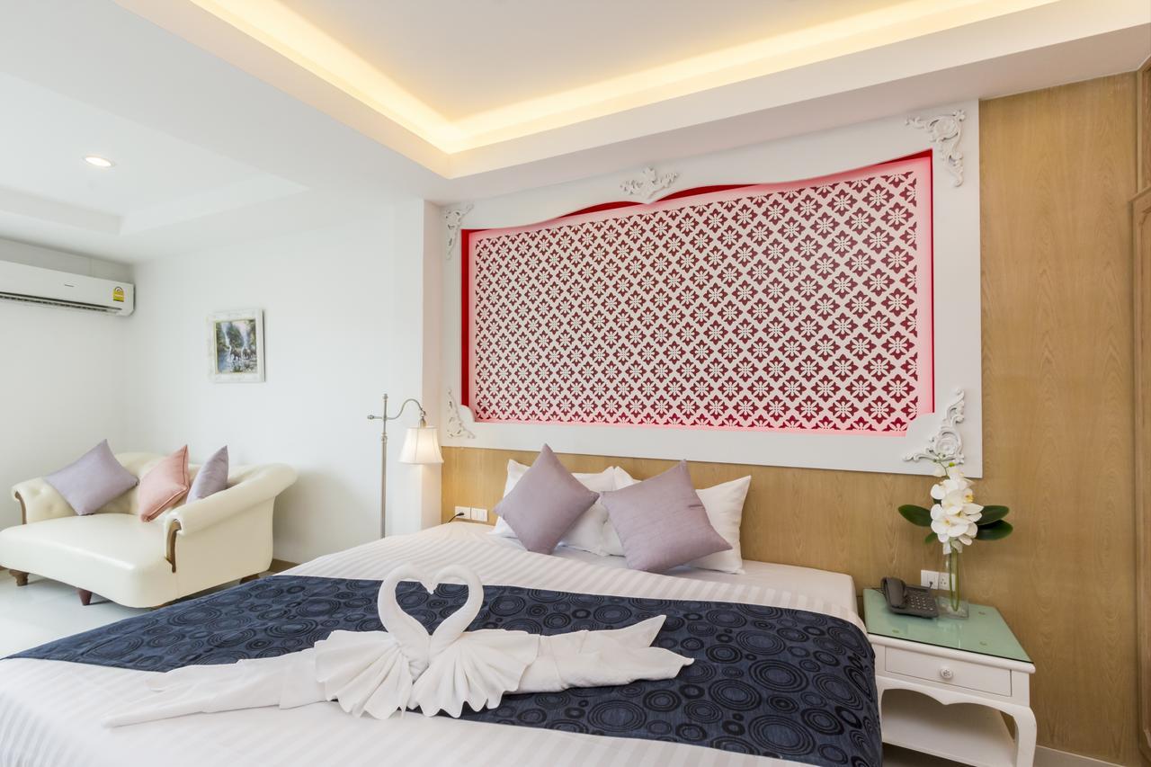 Triple Three Hotel