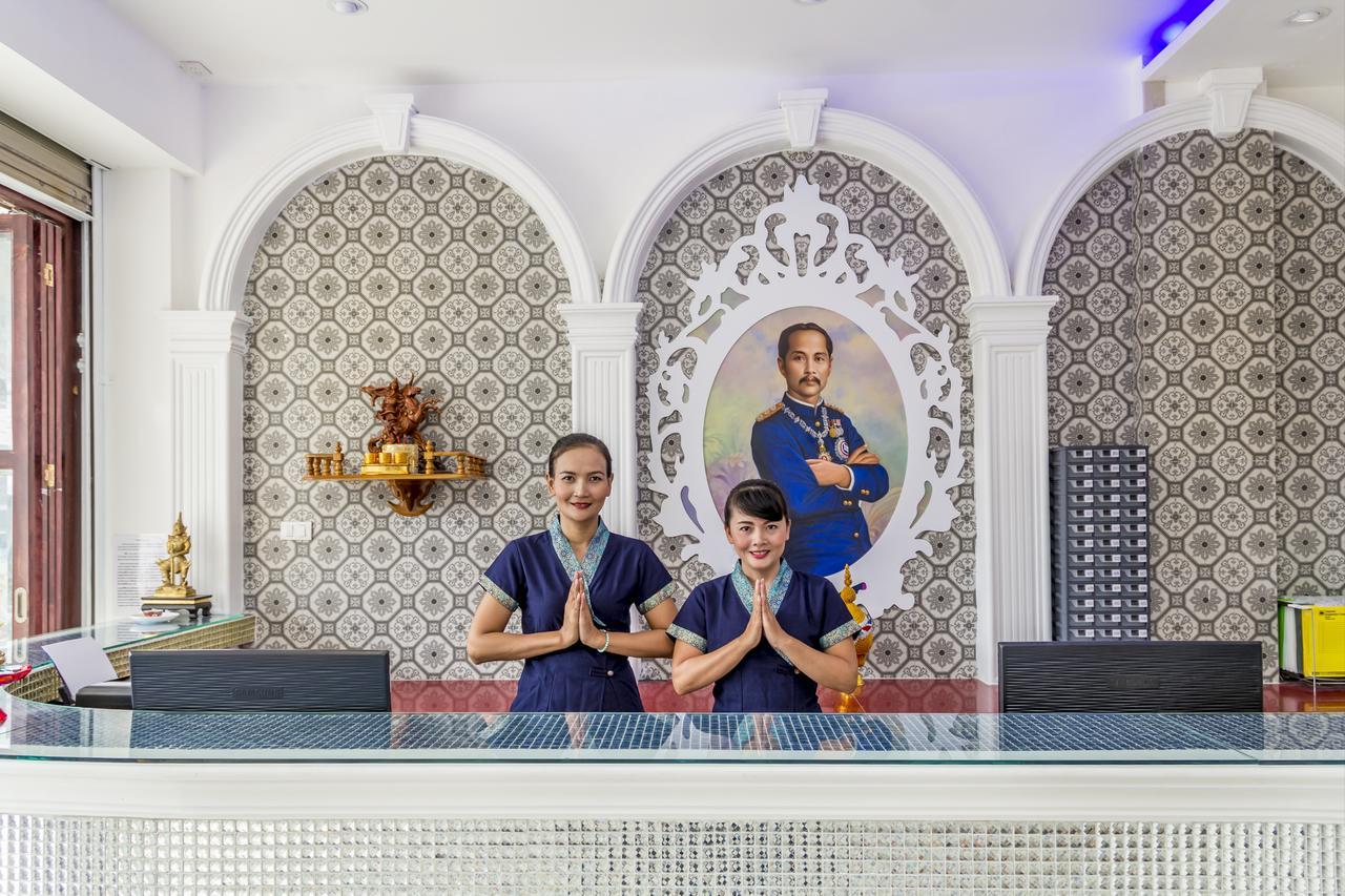 Triple Three Hotel 3*