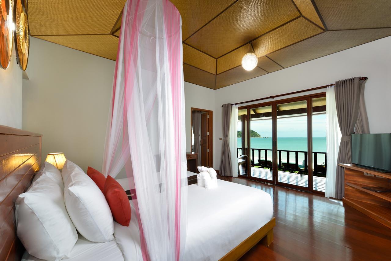 Pingchan Koh Phangan Beachfront Resort