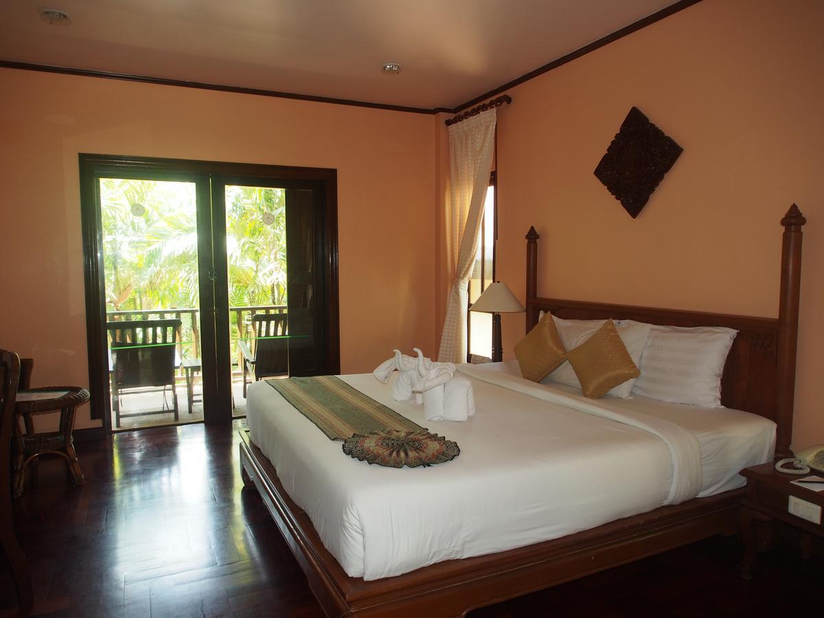 Khaolak Palm 4*