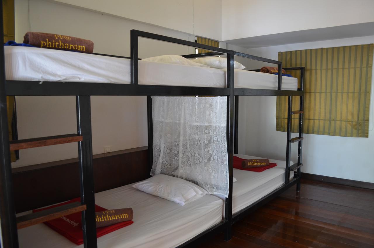 Resort Phitharom Pp
