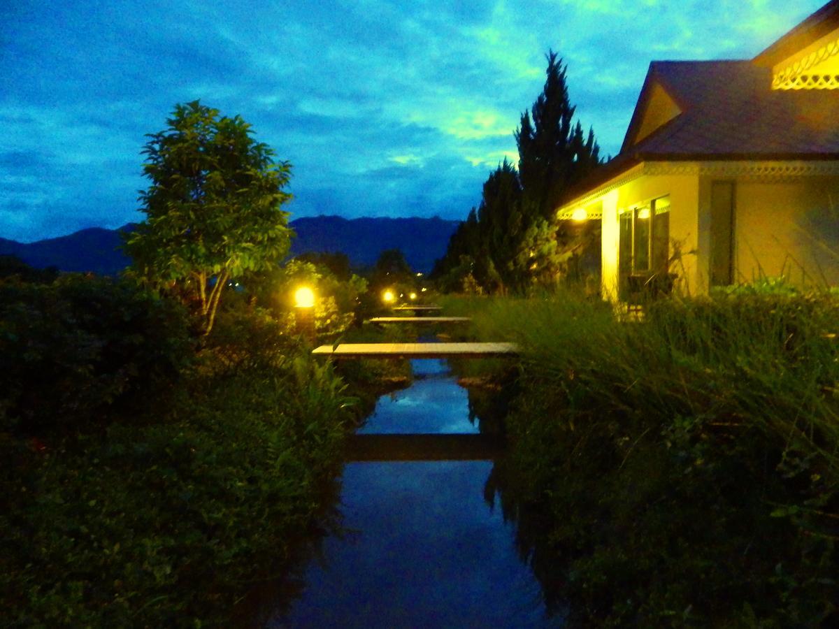 At 3* Pai