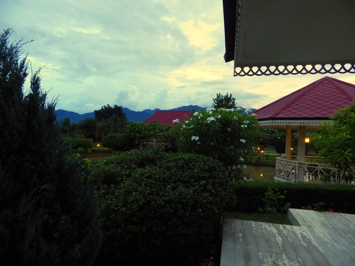 Resort At 3*