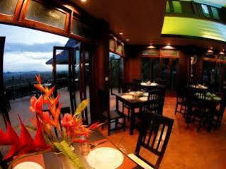 Hotel Thaton Hill Karon