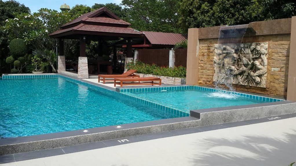 Resort Baan Sala Lung Dam 2*