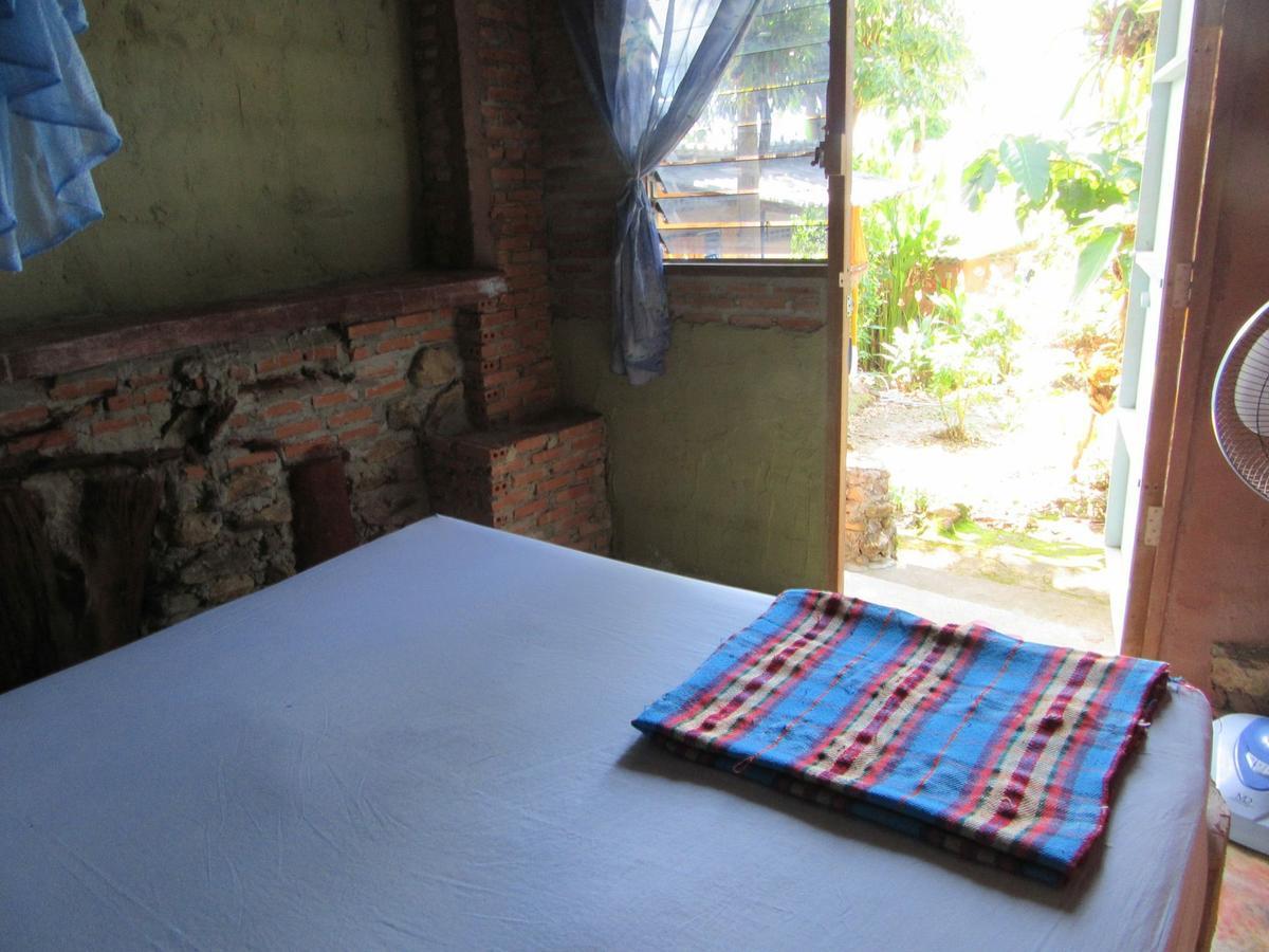 Hotel Hippy Hut Koh Chang