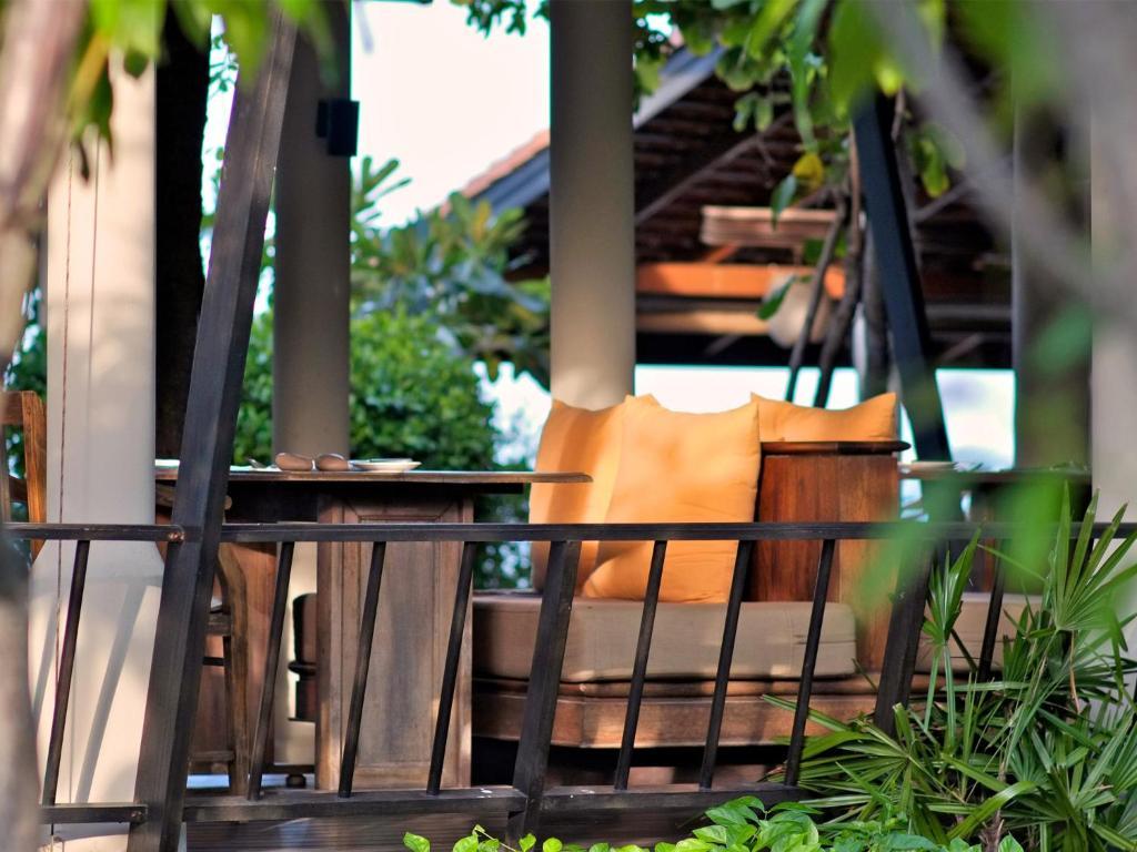 Resort Saree Samui
