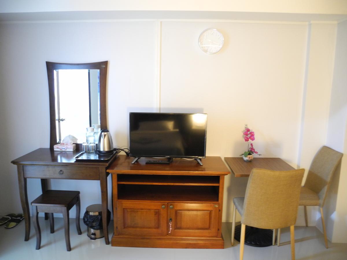Hostel Bann Tawan *