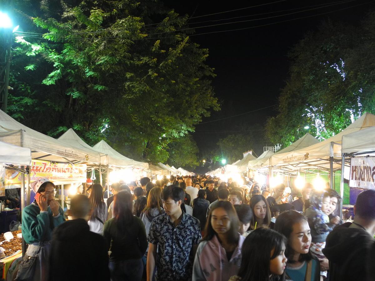 Bann Tawan *