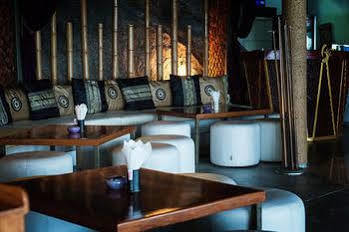 Hotel Bay Lounge &