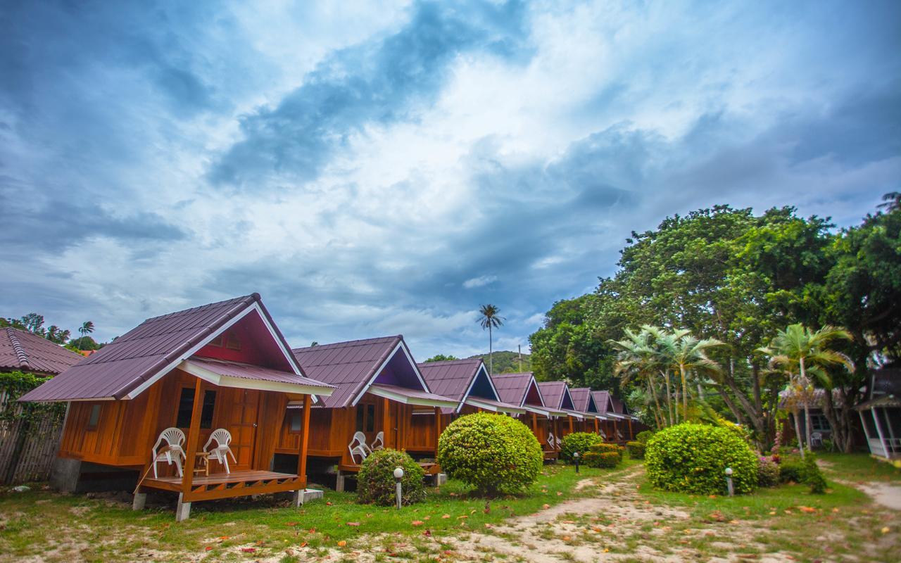 Colorful Hut Resort Ko Pha Ngan