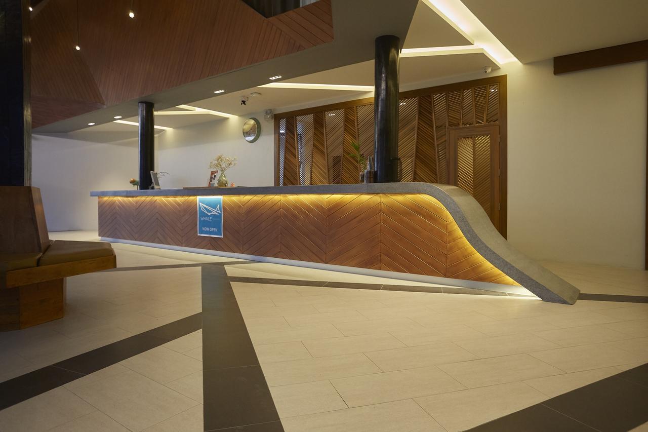 Hotel Whale - Sha 4*