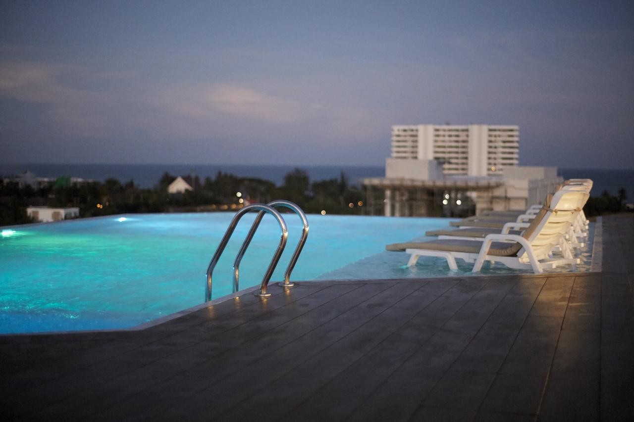 Hotel Whale - Sha