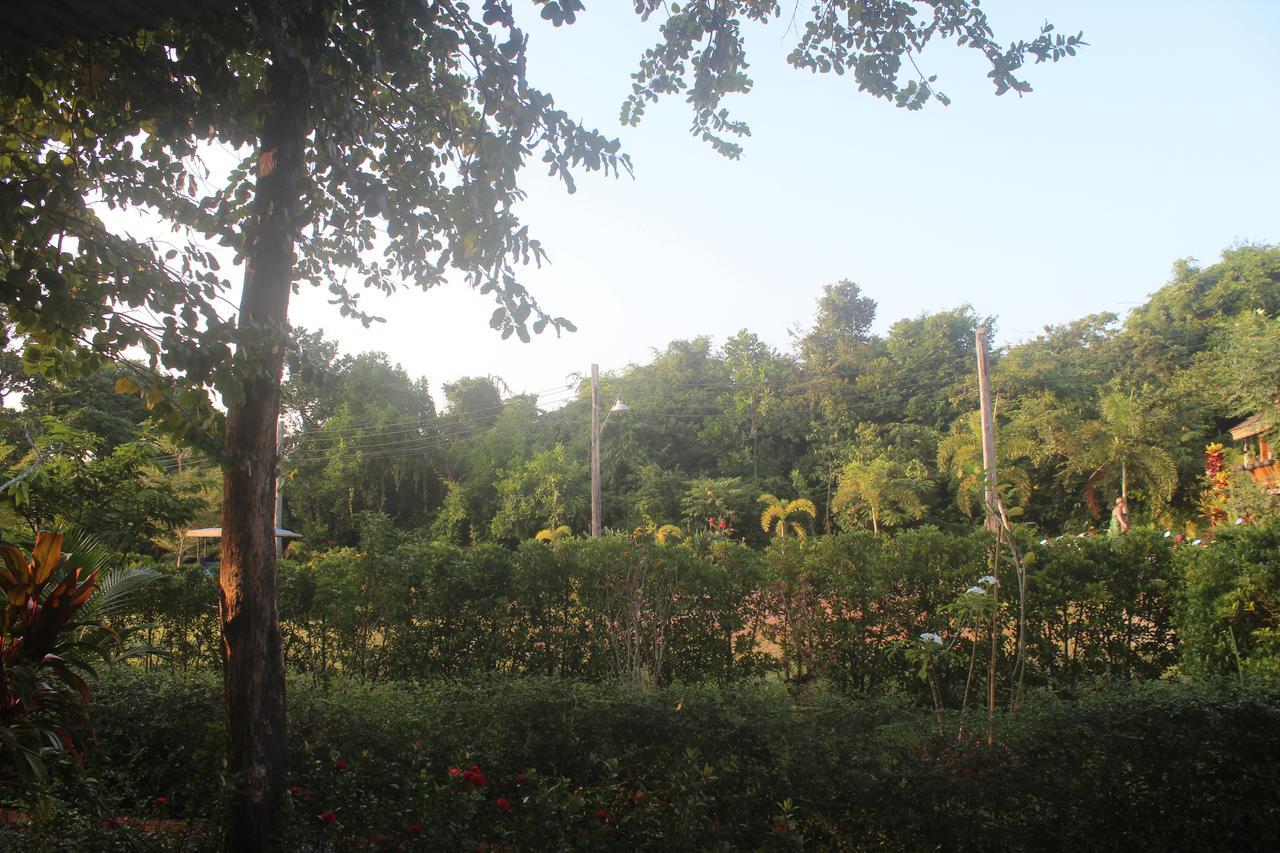 Resort Lanta Happy Hill 2*