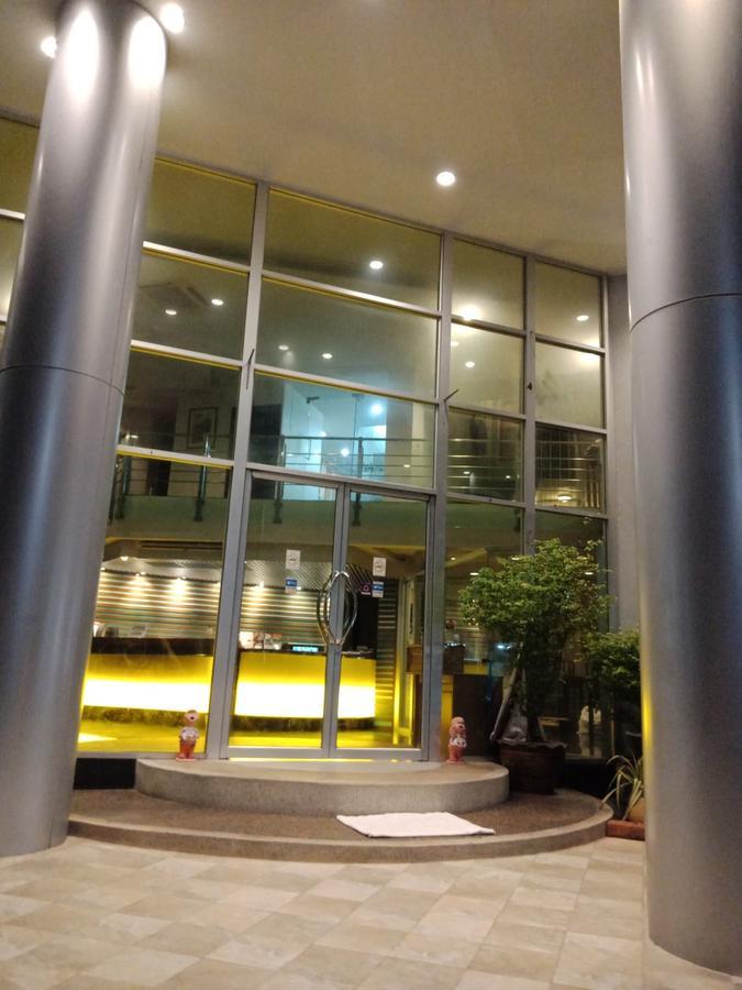 Neo Hatyai Hotel 2*