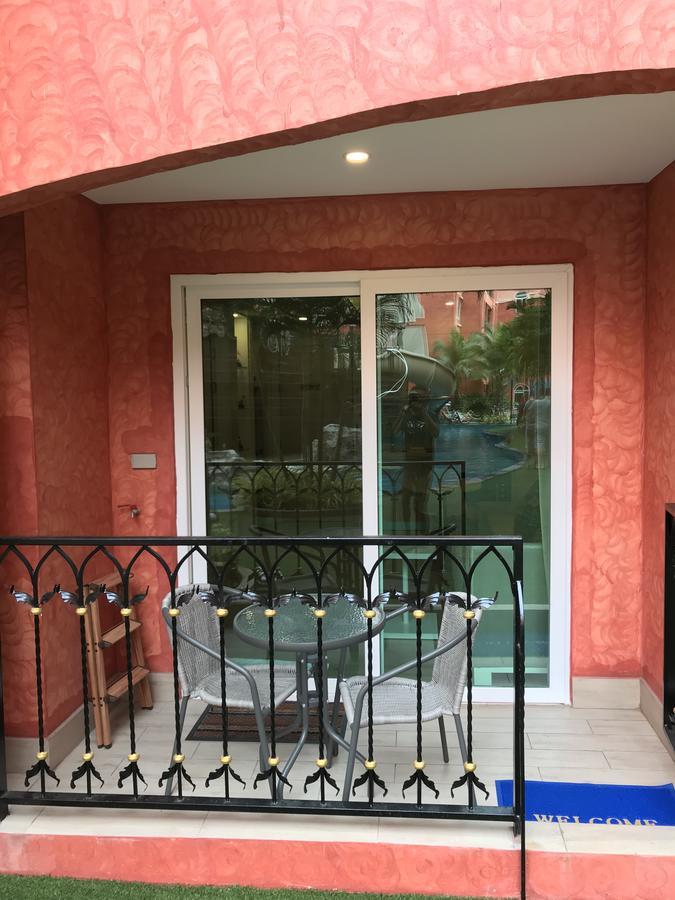 Seven Seas By Pool Access Apartment Jomtien Beach