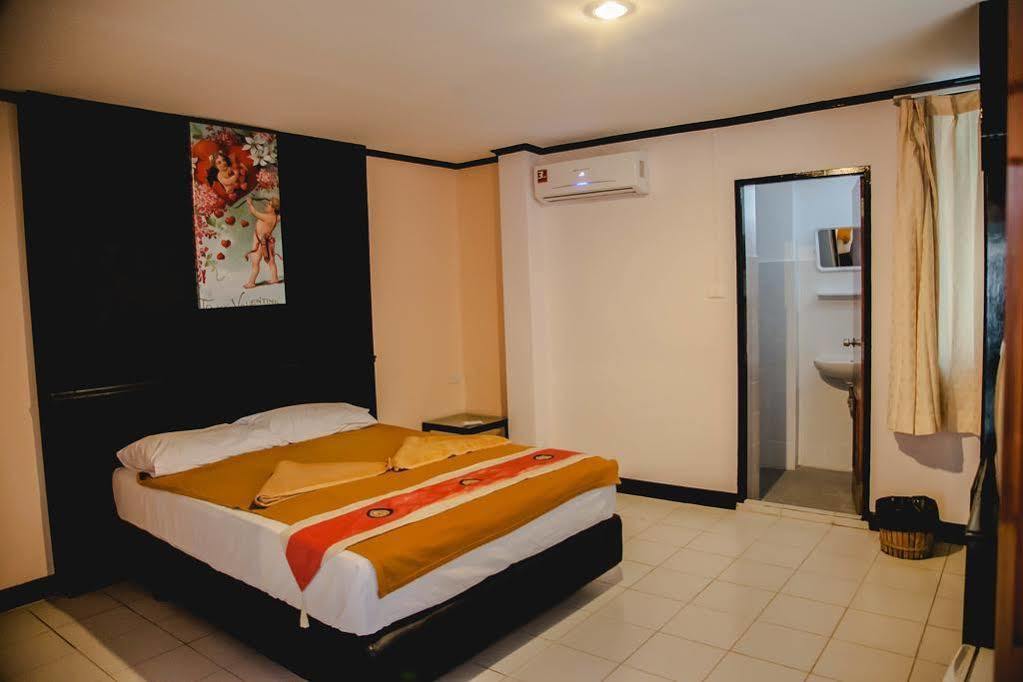 Barfly Pattaya Hotel