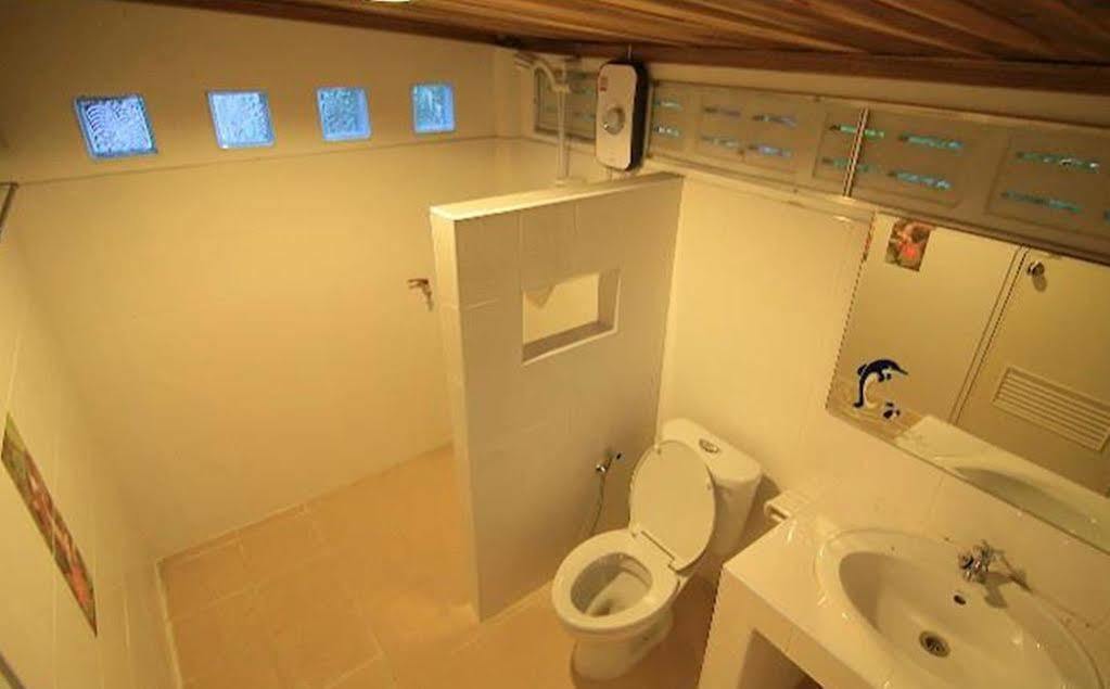 Moon 2* Baan Tai