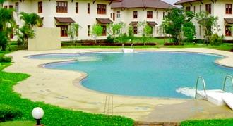 Teak Garden Resort, Resort