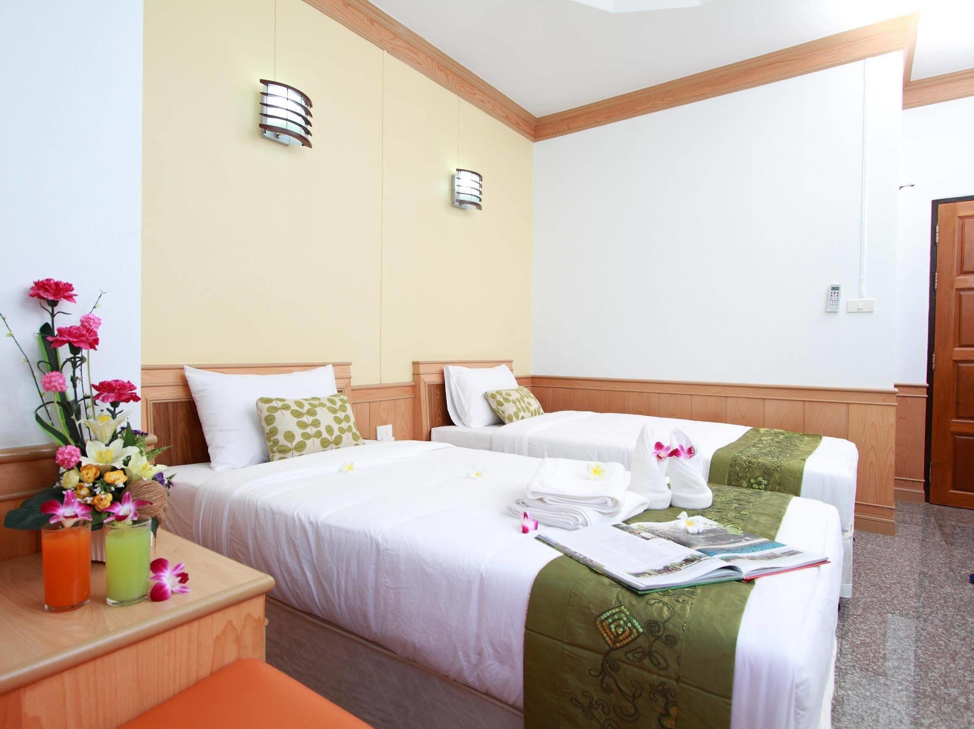 Boom Forest Hotel Resort