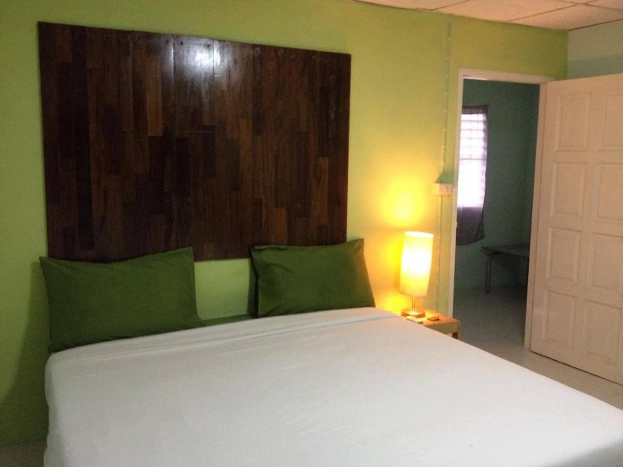 Hotel Lemon Tree Choeng Mon