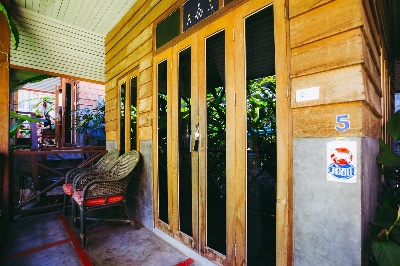Sawasdeepai River Guest house 2*