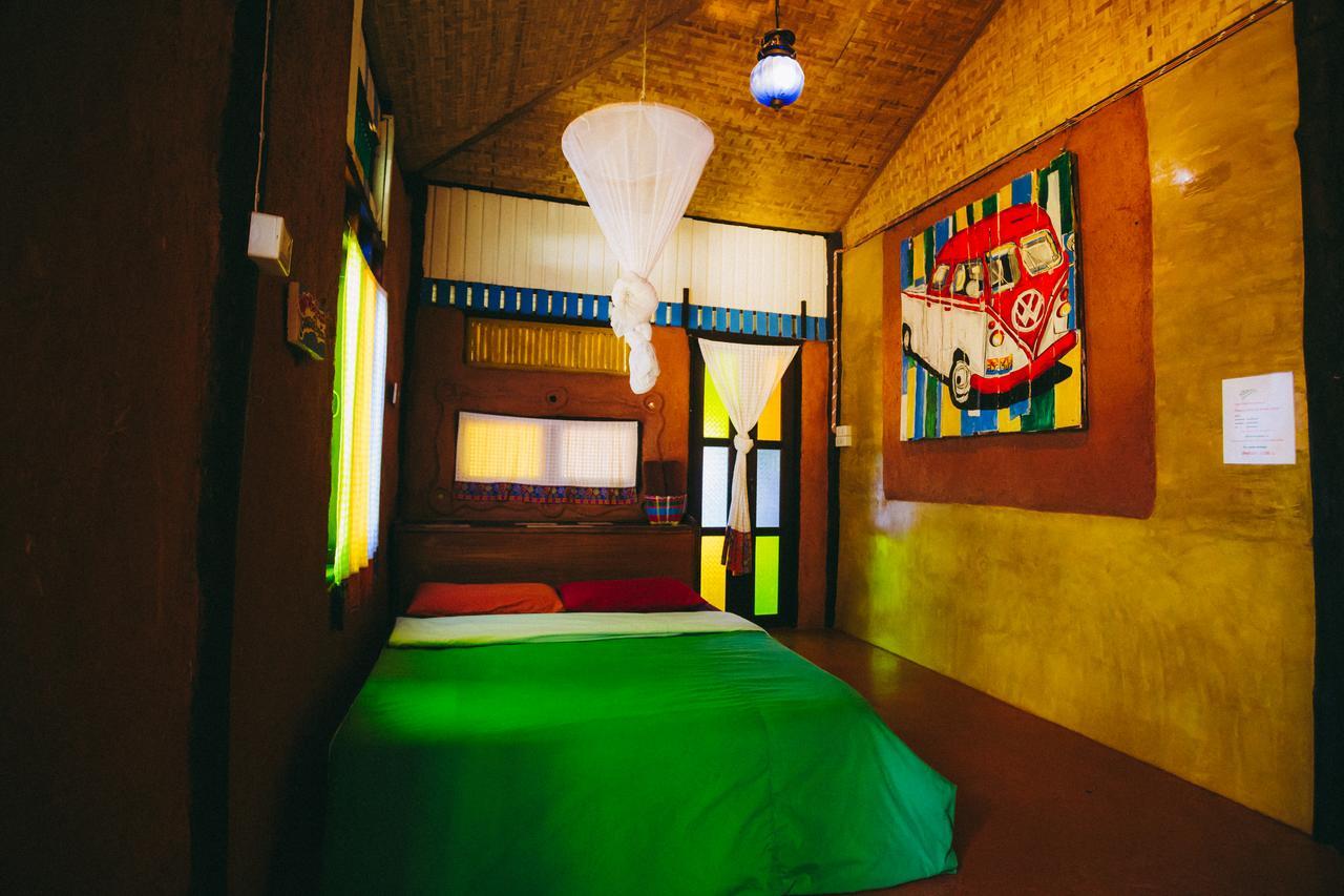 Sawasdeepai River Guest house 2*