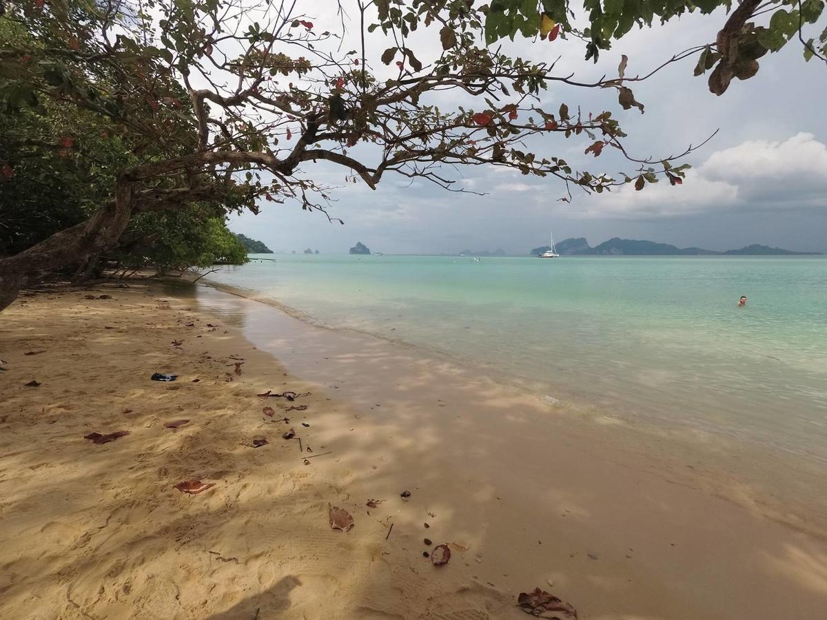 Baan Sri Lanta Koh Lanta
