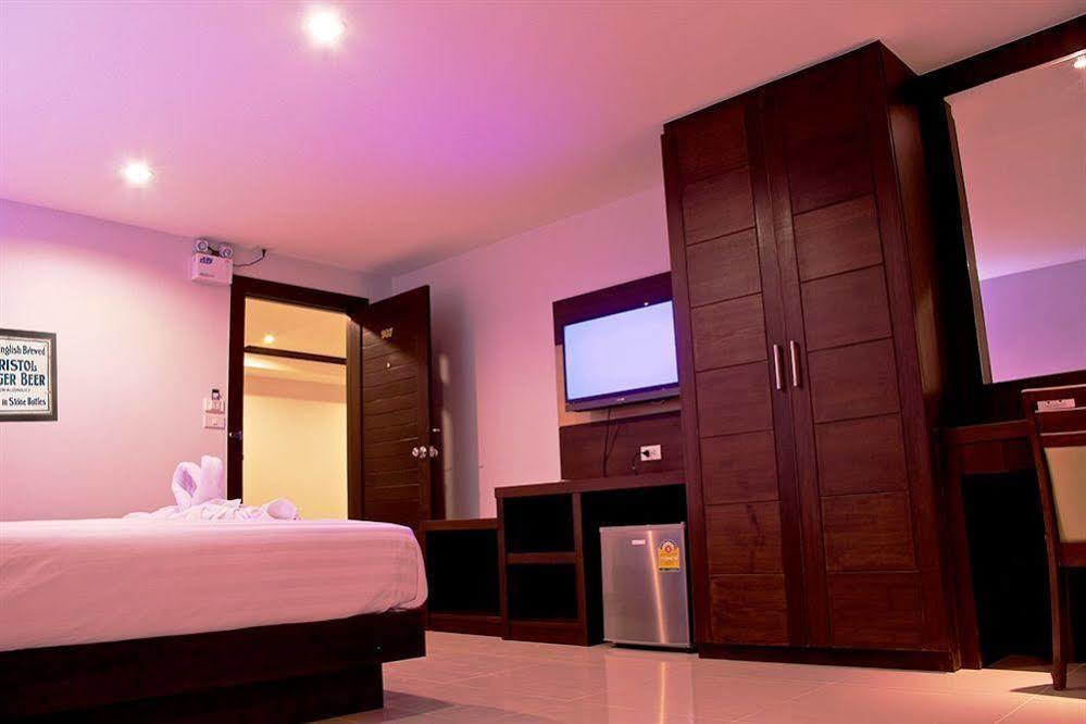Hotel Oyo 373 Mc Ginger House 3*