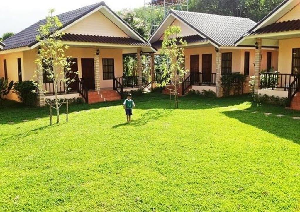 Naraya Guest house