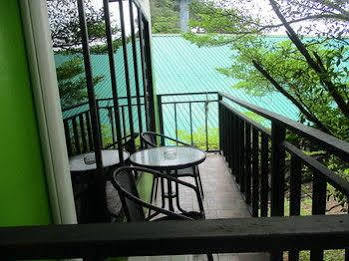 Hotel Phi Phi Green House 2*