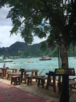 Hotel Phi Phi Green House 2*