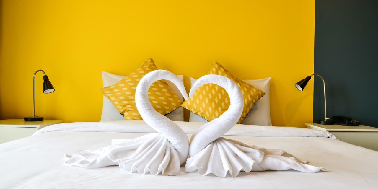Hotel Two Color Patong