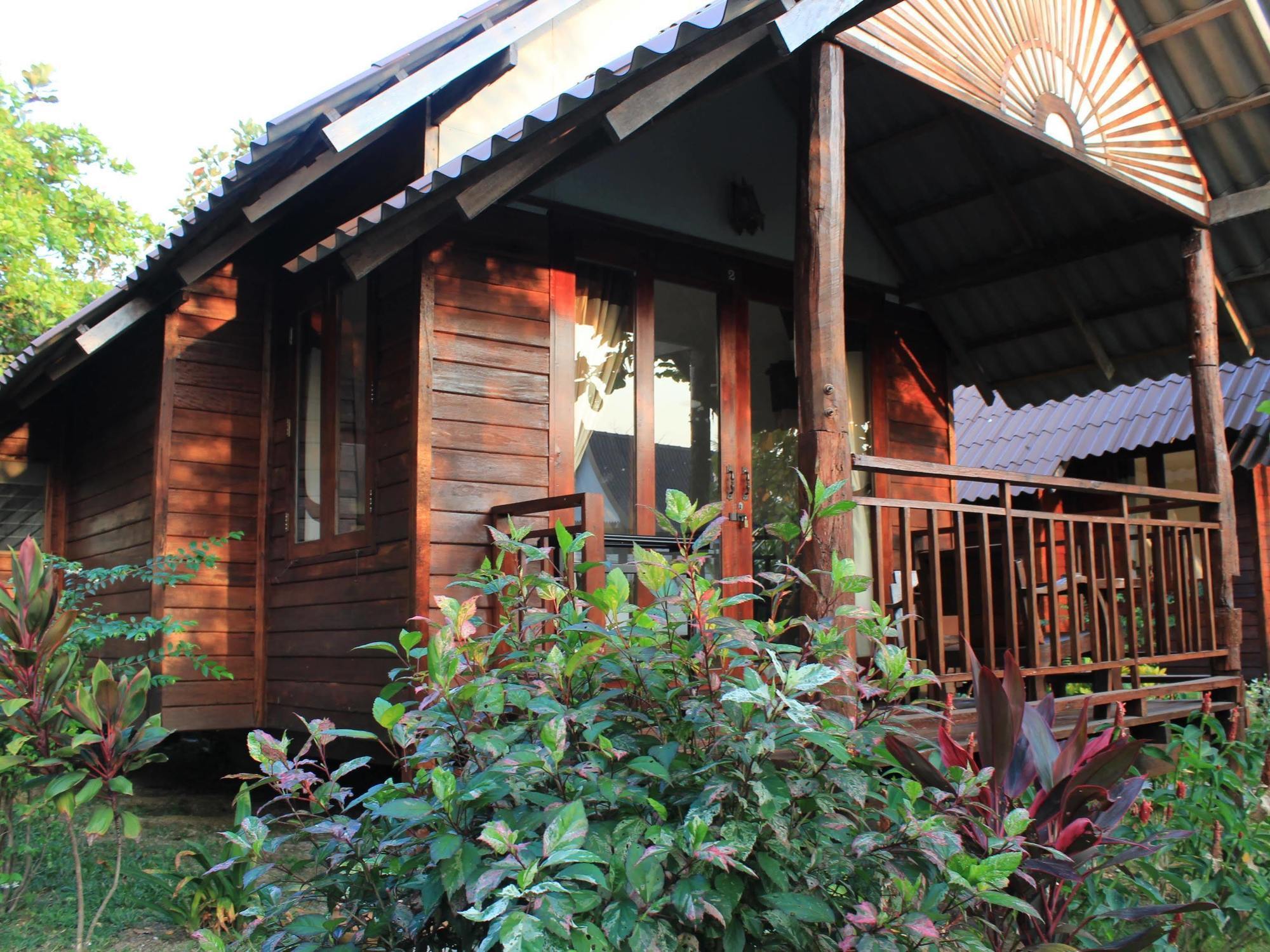 Lanta Happy Hill Koh Lanta