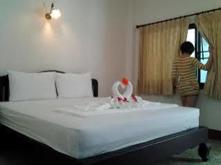 Ssp Bungalow Holiday park 2*