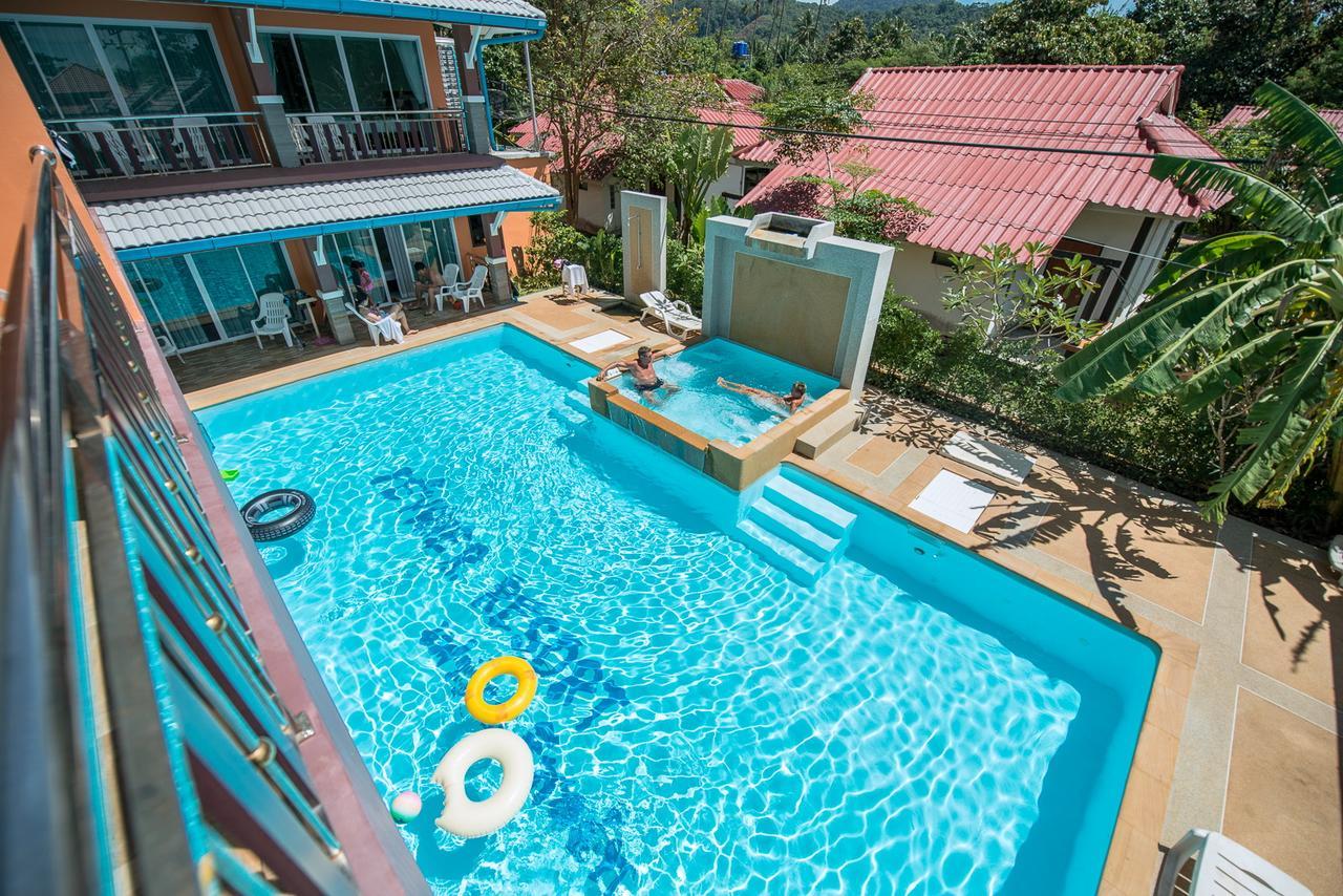 Lanta Fevrier Hotel Koh Lanta