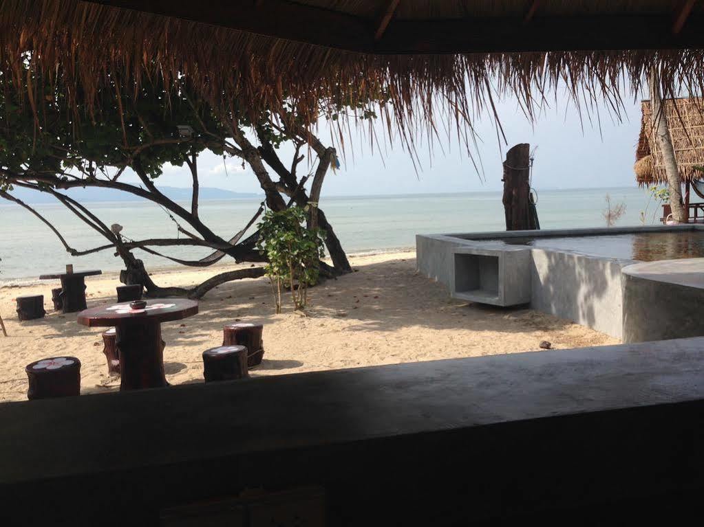 Munchies Resort Baan Tai