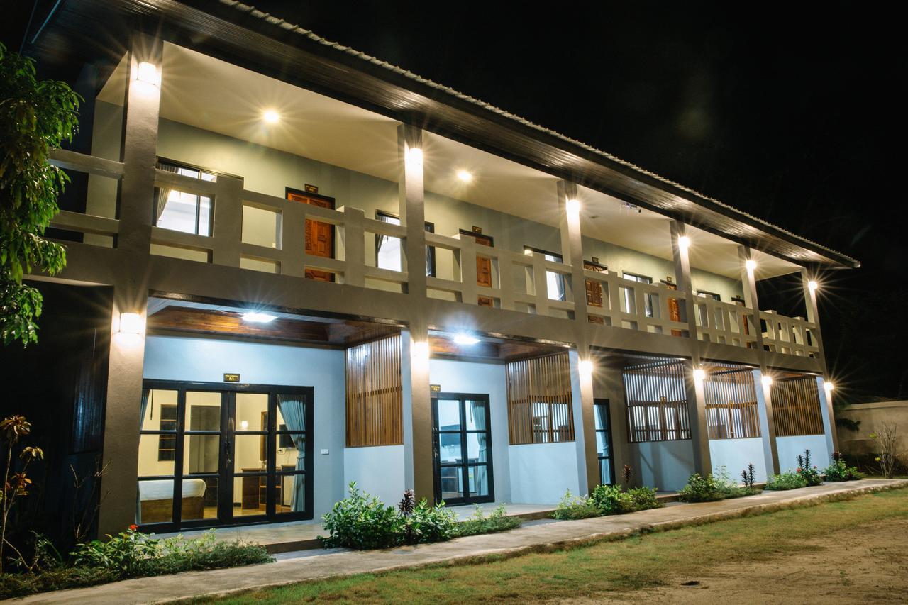 Hotel Billabong And Cafe Baan Tai