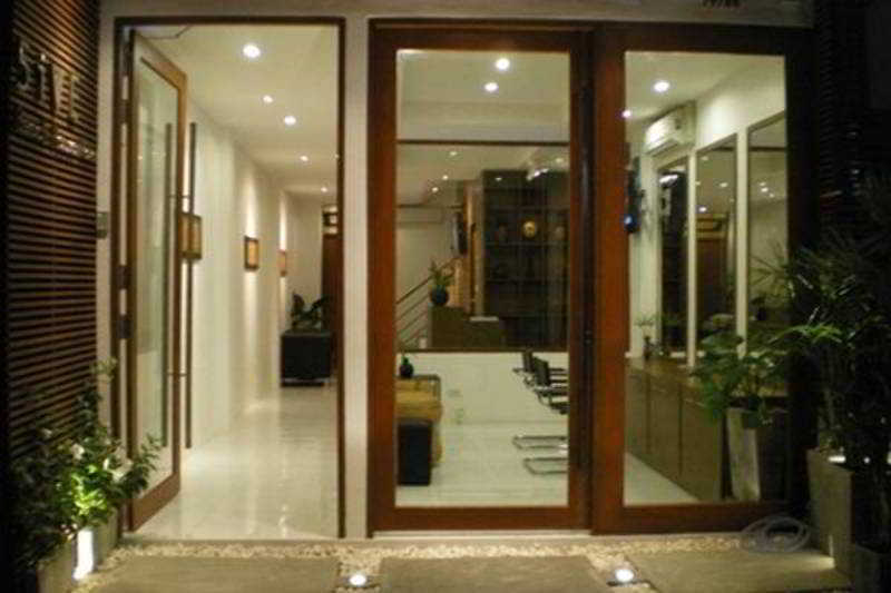 5ive House Hotel 3*