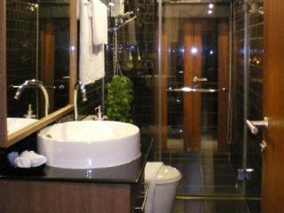Hotel 5ive House Jomtien Beach