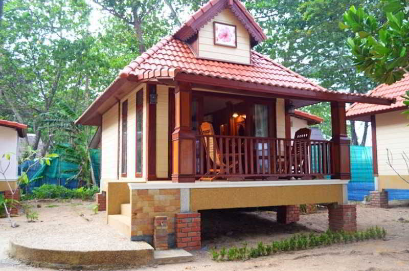 Resort Sayang 3*