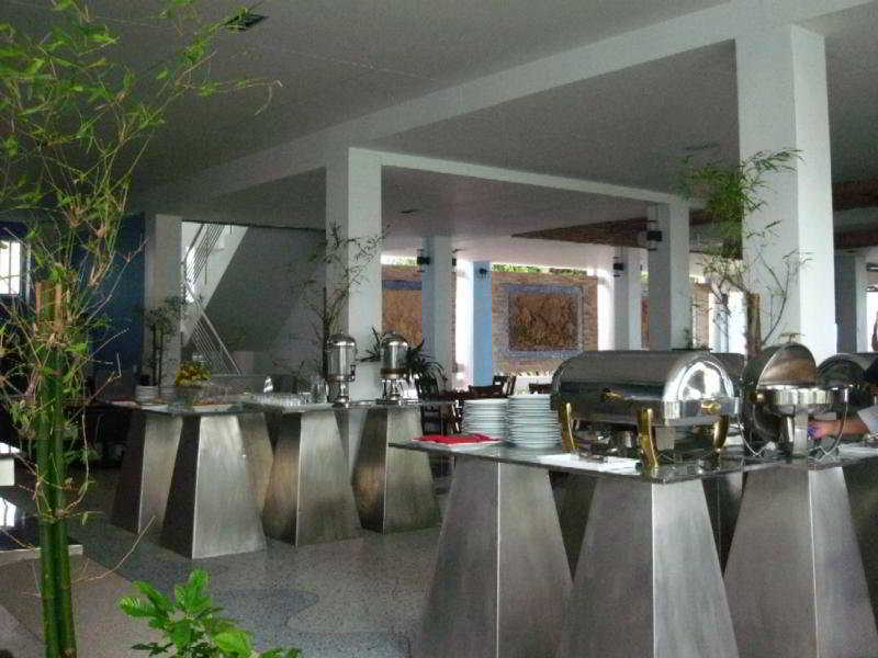 Resort Montra