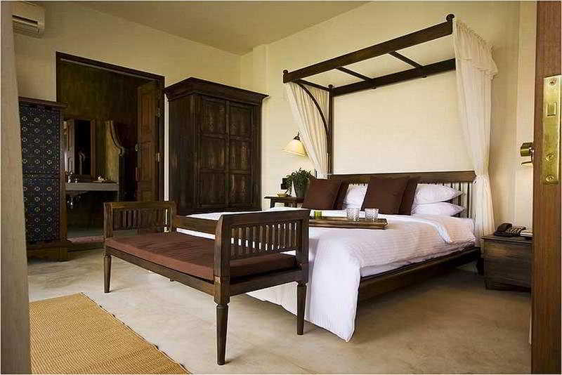 Saree Samui Mae Nam