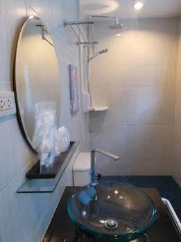Hostel Mantra Place