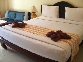 Hotel Lucky Mother 2 Chaweng 2*