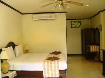 Hotel Lucky Mother 2 Chaweng 2*